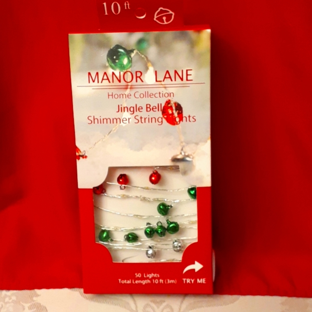 NWT Absolutely gorgeous placed in vase or glass jar MANOR LANE Jingle lights